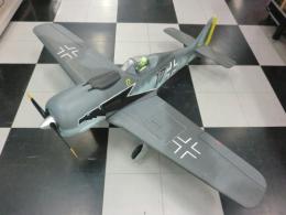 フェニックスモデル フォッケウルフ FW190 電動リトラクト付