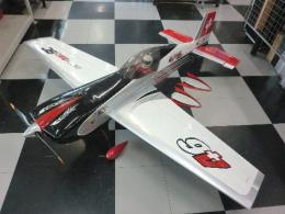 フライトモデル　エクストラ330SC